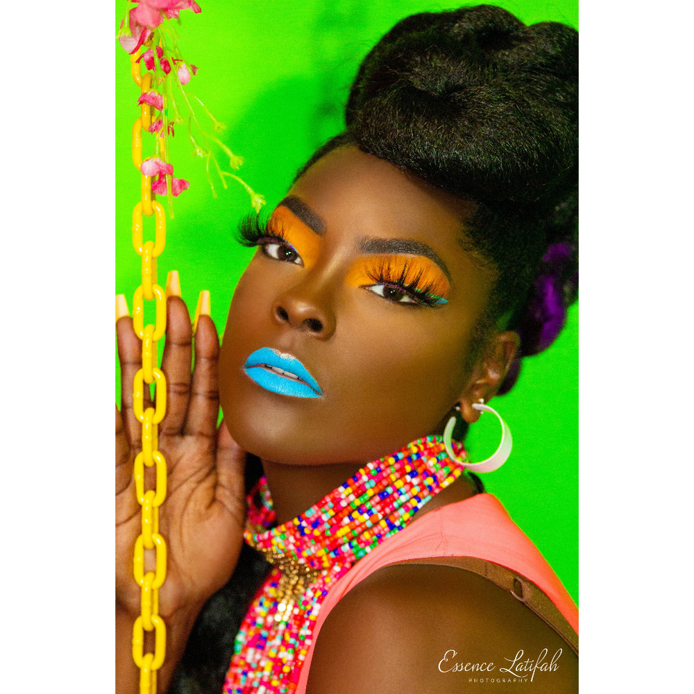 Meet your Posher, Maryika